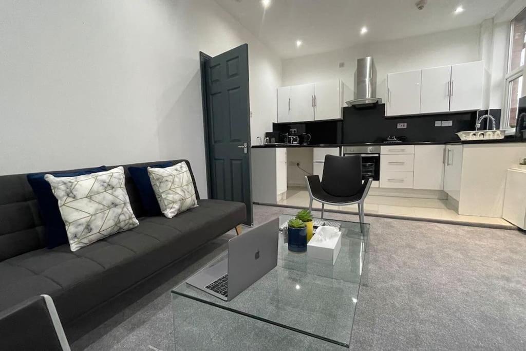 Suite 1- Luxury 1 Bed Apt- Leicester City- Free Parking Exteriör bild